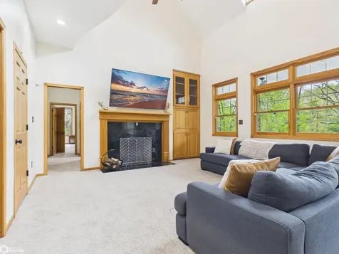 11 Stoneridge Drive Keokuk IA 52632