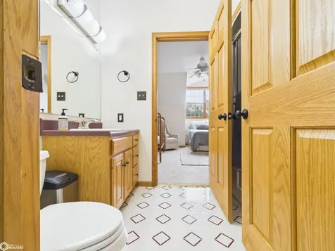 11 Stoneridge Drive Keokuk IA 52632