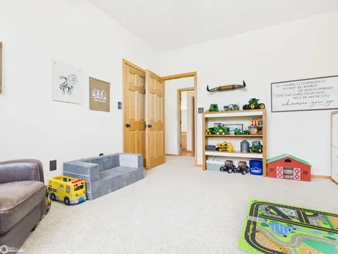 11 Stoneridge Drive Keokuk IA 52632