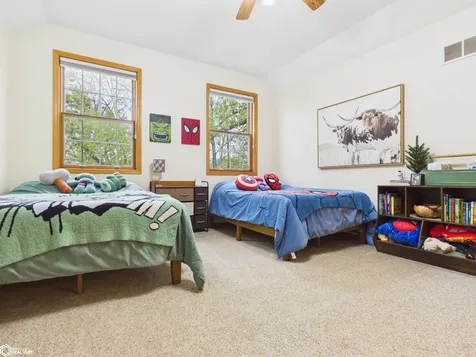 11 Stoneridge Drive Keokuk IA 52632