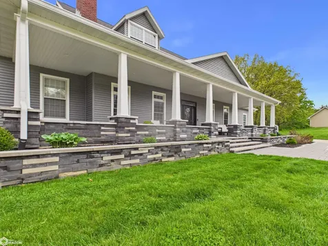 11 Stoneridge Drive Keokuk IA 52632