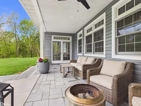 11 Stoneridge Drive Keokuk IA 52632