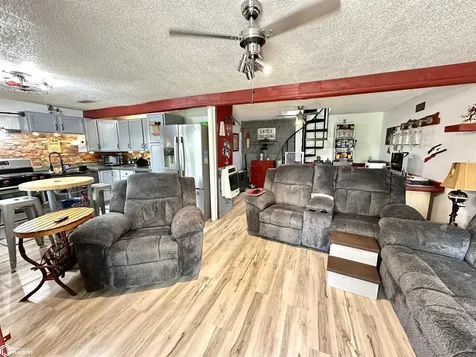 4082,4084,4086 Lakeshore Drive Brooklyn IA 52211