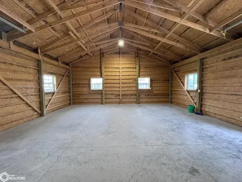 12241 Apache Drive Moravia IA 52571