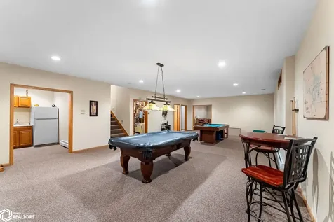 1402 Ridgeview Court Washington IA 52353