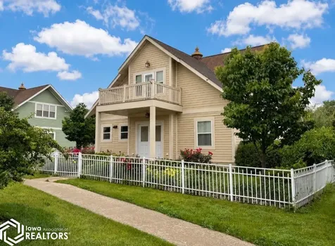 50 E Golden Lane Fairfield IA 52556