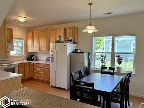 50 E Golden Lane Fairfield IA 52556