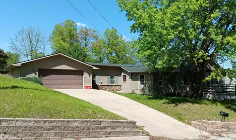 1301 Steller Avenue Ottumwa IA 52501