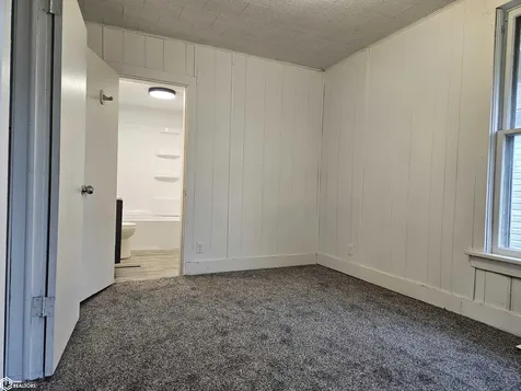 116 S Cherry Street Ottumwa IA 52501