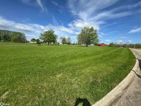 Lot 33 Parkside Knolls Moravia IA 52571