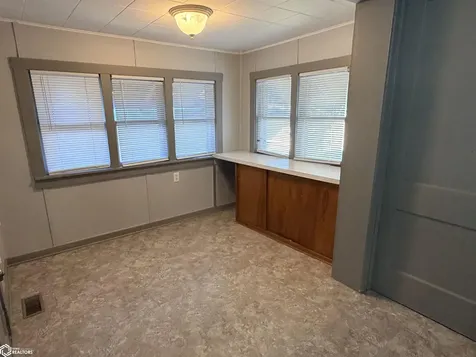 203 S D Street Fairfield IA 52556