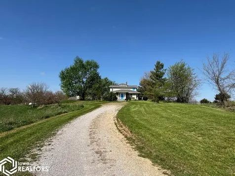 1814 175th Street Fairfield IA 52556