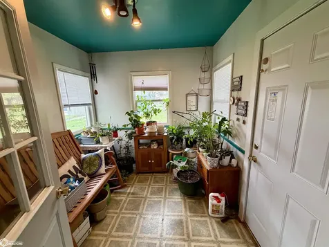 1842 4th Avenue Grinnell IA 50112