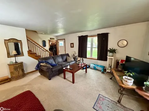 1842 4th Avenue Grinnell IA 50112