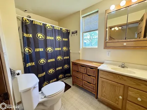 115 Swan Street West Burlington IA 52655