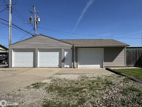 115 Swan Street West Burlington IA 52655
