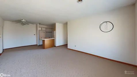 1705 -D Linden Drive Fairfield IA 52556