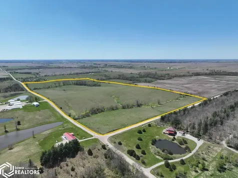 Mahogany Avenue Fairfield IA 52556