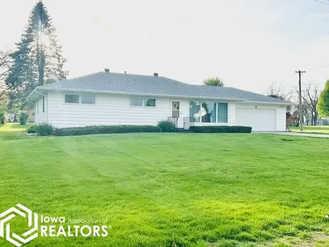 106 N Grove Street Montezuma IA 50171