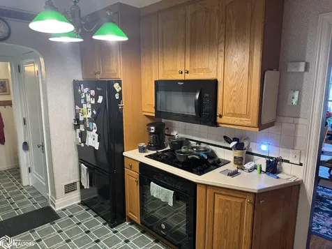 132 W Alta Vista Avenue Ottumwa IA 52501