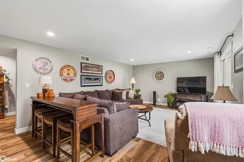 2501 Reyclif Drive Marshalltown IA 50158