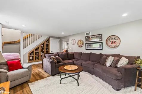 2501 Reyclif Drive Marshalltown IA 50158