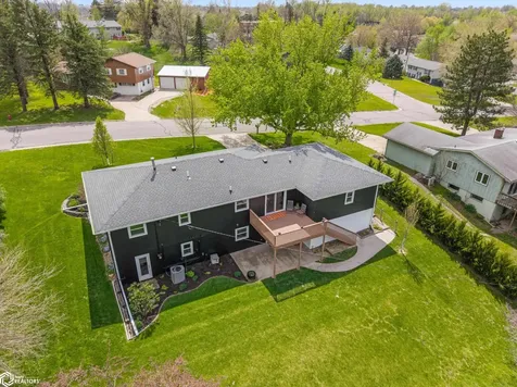 2501 Reyclif Drive Marshalltown IA 50158