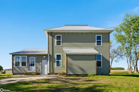 1088 Lexington Avenue Winfield IA 52659