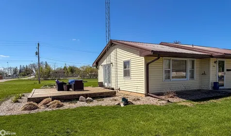 716 5th Avenue Ackley IA 50601
