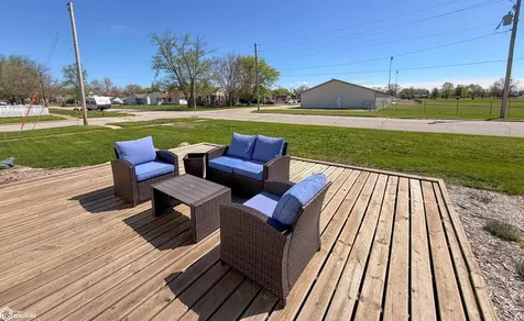 716 5th Avenue Ackley IA 50601