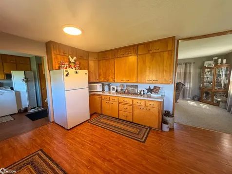 716 5th Avenue Ackley IA 50601