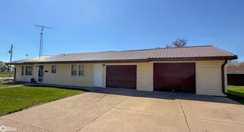 716 5th Avenue Ackley IA 50601