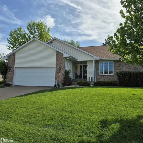 6 Weaver Drive Ottumwa IA 52501