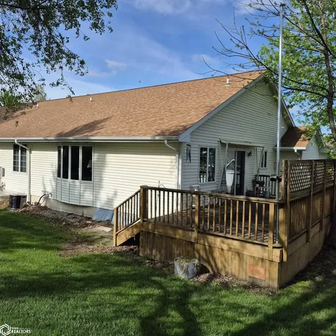 6 Weaver Drive Ottumwa IA 52501