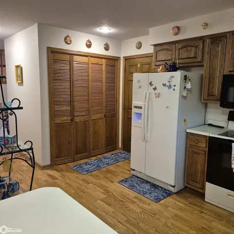 6 Weaver Drive Ottumwa IA 52501