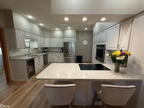 502 Kingman Circle Fairfield IA 52556