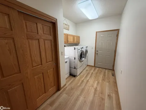502 Kingman Circle Fairfield IA 52556