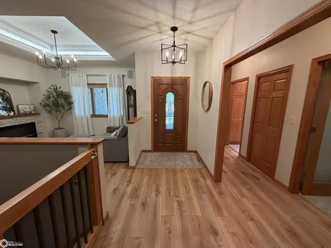 502 Kingman Circle Fairfield IA 52556