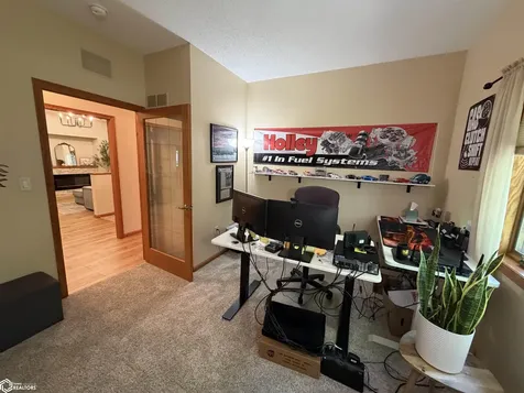 502 Kingman Circle Fairfield IA 52556