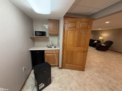 502 Kingman Circle Fairfield IA 52556