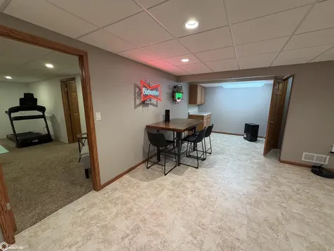 502 Kingman Circle Fairfield IA 52556