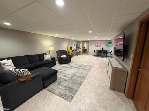 502 Kingman Circle Fairfield IA 52556