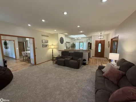 502 Kingman Circle Fairfield IA 52556