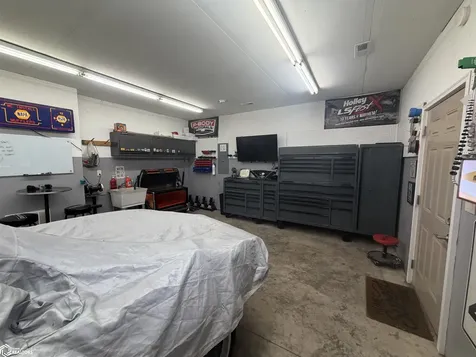 502 Kingman Circle Fairfield IA 52556