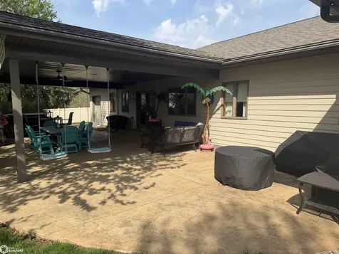 502 Kingman Circle Fairfield IA 52556
