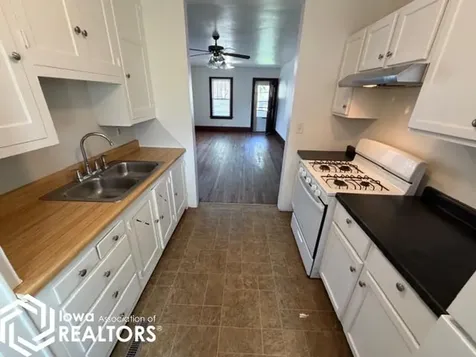 310 N Adella Street Ottumwa IA 52501