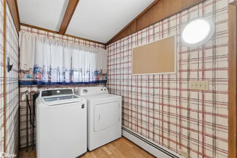 1403 Austin Place Marshalltown IA 50158