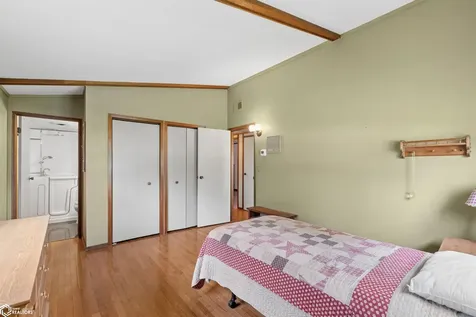 1403 Austin Place Marshalltown IA 50158