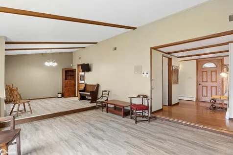 1403 Austin Place Marshalltown IA 50158