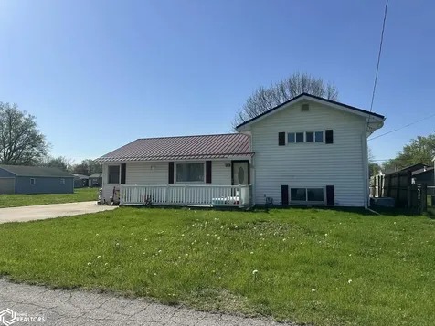 1530 Swanson Avenue Ottumwa IA 52501